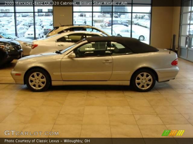 2000 Mercedes-Benz CLK 320 Cabriolet in Brilliant Silver Metallic