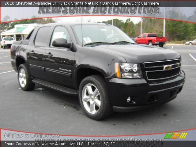 2010 Chevrolet Avalanche LT in Black Granite Metallic