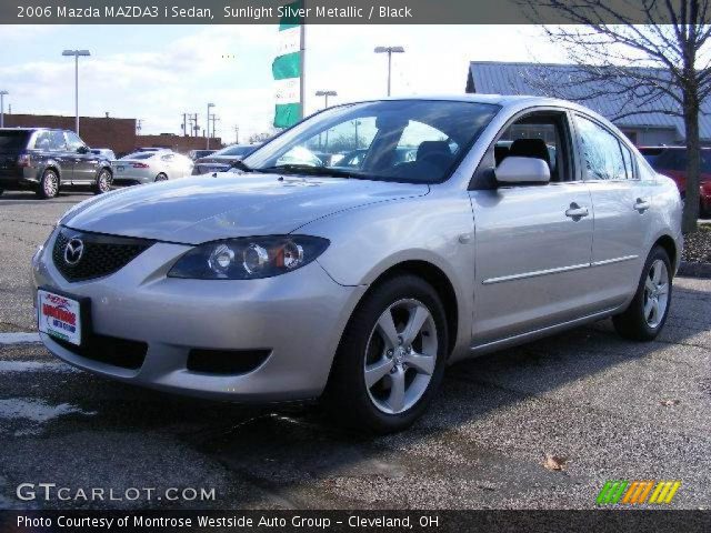 2006 Mazda MAZDA3 i Sedan in Sunlight Silver Metallic