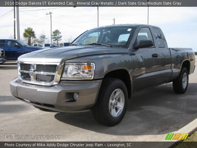 2010 Dodge Dakota ST Extended Cab in Mineral Gray Metallic
