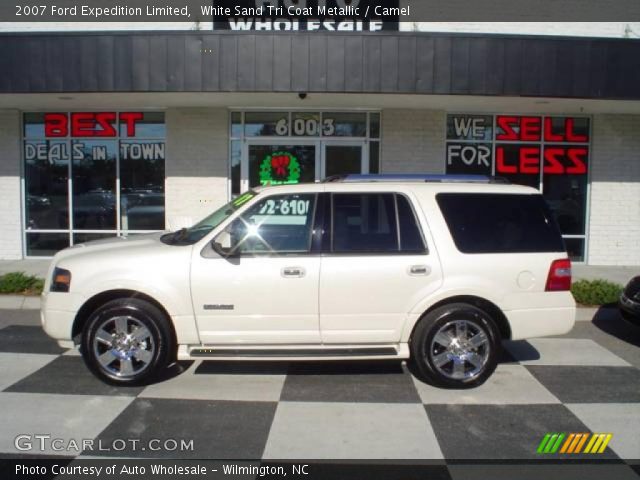 2007 Ford Expedition Limited in White Sand Tri Coat Metallic