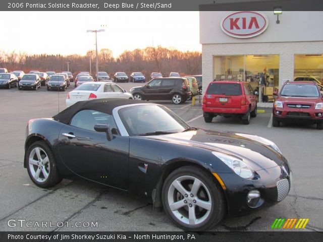 2006 Pontiac Solstice Roadster in Deep Blue