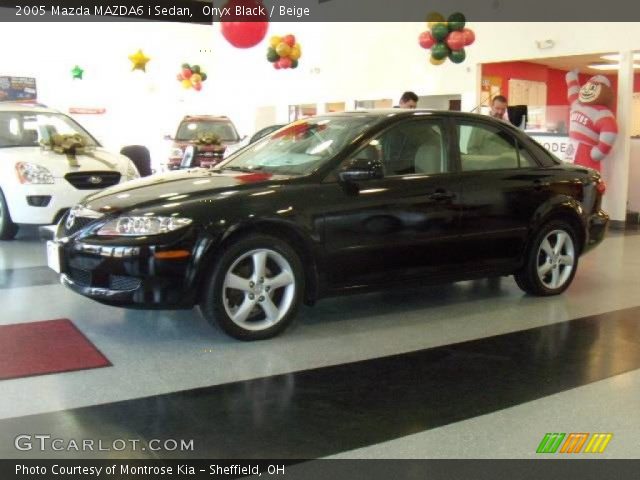 2005 Mazda MAZDA6 i Sedan in Onyx Black