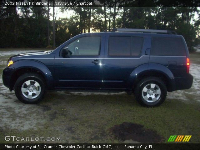 2009 Nissan Pathfinder S in Navy Blue