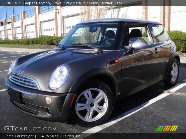 2006 Mini Cooper Hardtop in Royal Grey Metallic