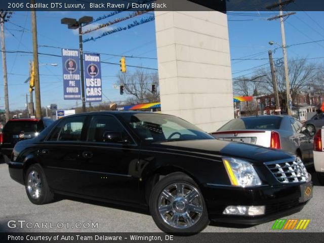 2006 Cadillac DTS Luxury in Black Raven