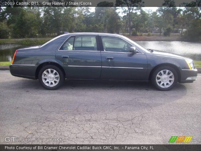 2009 Cadillac DTS  in Gray Flannel