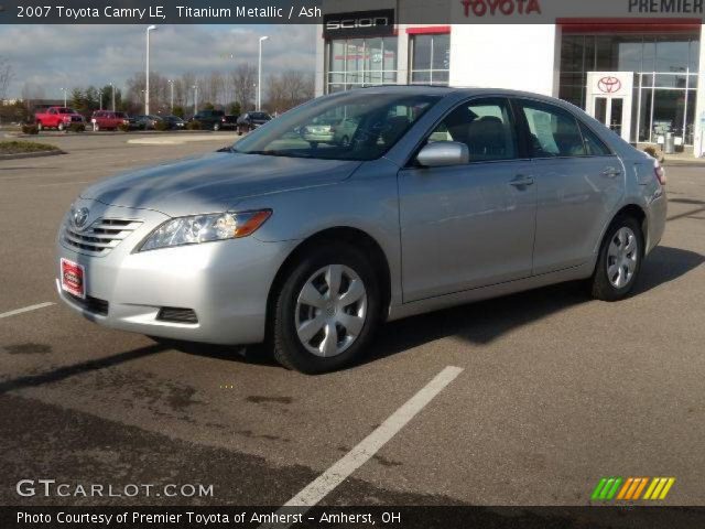 2007 Toyota Camry LE in Titanium Metallic