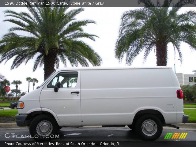 1996 Dodge Ram Van 1500 Cargo in Stone White