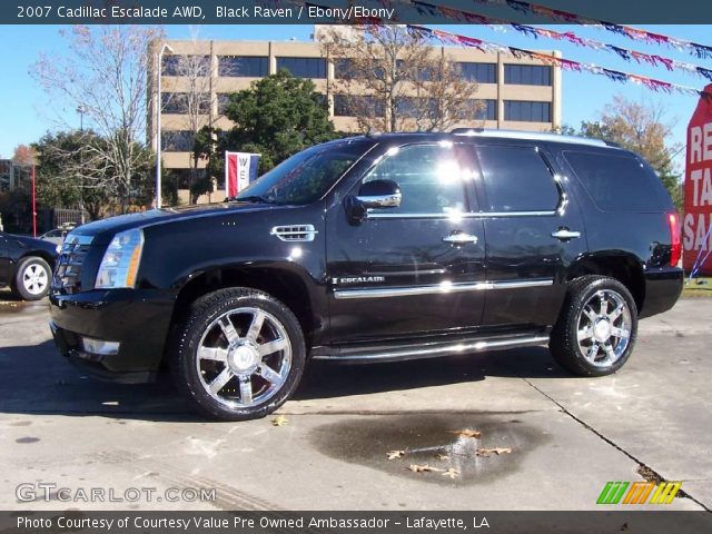 2007 Cadillac Escalade AWD in Black Raven