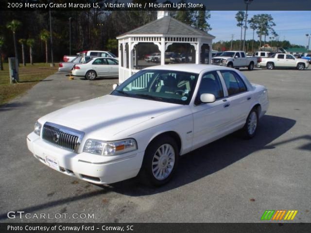 2009 Mercury Grand Marquis LS in Vibrant White