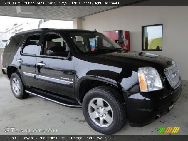 2008 GMC Yukon Denali AWD in Onyx Black