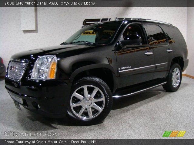 2008 GMC Yukon Denali AWD in Onyx Black