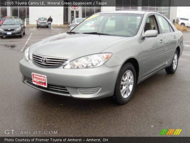 2005 Toyota Camry LE in Mineral Green Opalescent