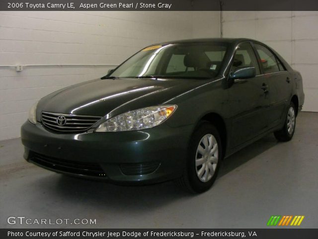 2006 Toyota Camry LE in Aspen Green Pearl