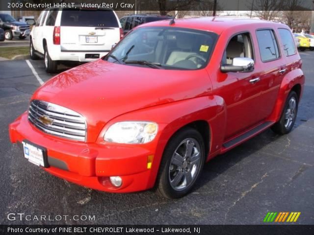2009 Chevrolet HHR LT in Victory Red