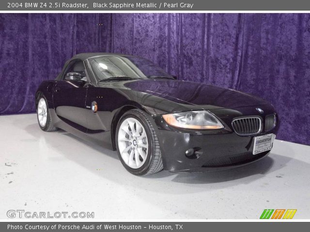 2004 BMW Z4 2.5i Roadster in Black Sapphire Metallic