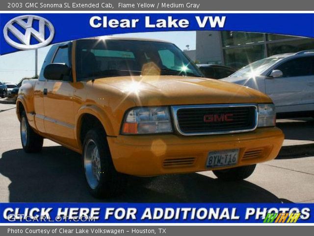 2003 GMC Sonoma SL Extended Cab in Flame Yellow