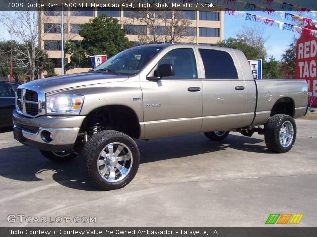 2008 Dodge Ram 1500 SLT Mega Cab 4x4 in Light Khaki Metallic