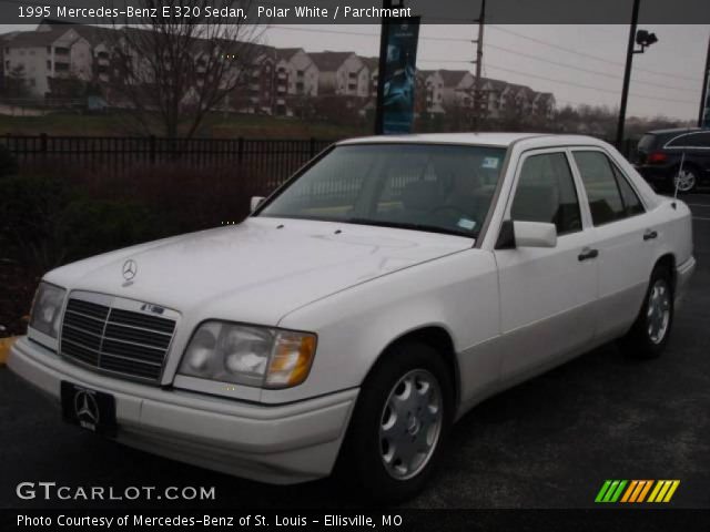 1995 Mercedes-Benz E 320 Sedan in Polar White