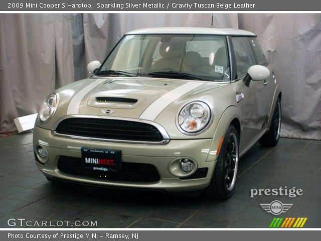 2009 Mini Cooper S Hardtop in Sparkling Silver Metallic