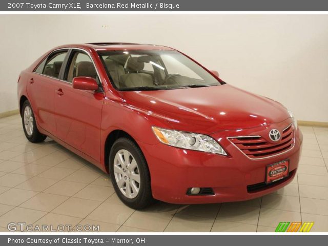 2007 Toyota Camry XLE in Barcelona Red Metallic