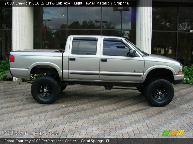 2003 Chevrolet S10 LS Crew Cab 4x4 in Light Pewter Metallic