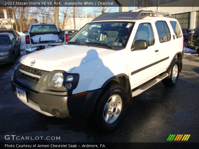 2003 Nissan Xterra XE V6 4x4 in Avalanche White