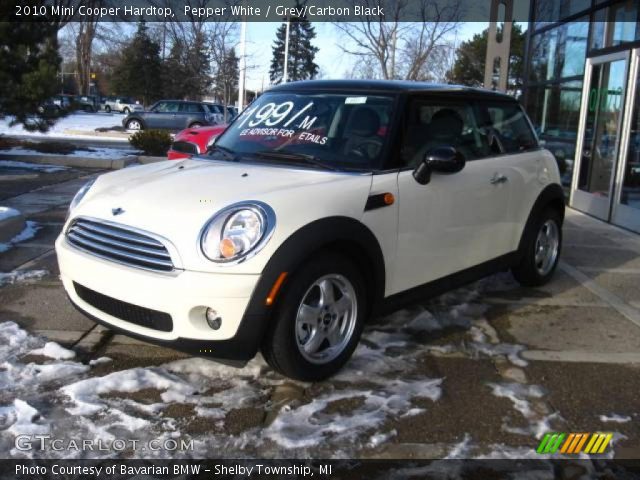 2010 Mini Cooper Hardtop in Pepper White