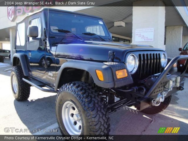 2004 Jeep Wrangler SE 4x4 in Black