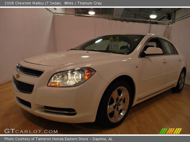 2008 Chevrolet Malibu LT Sedan in White