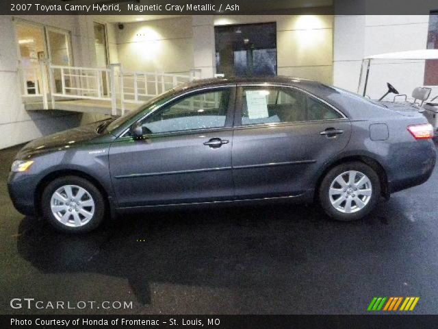 2007 Toyota Camry Hybrid in Magnetic Gray Metallic