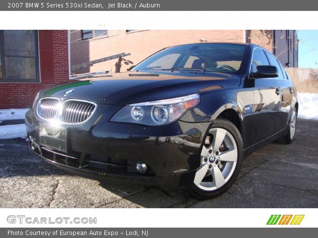 2007 BMW 5 Series 530xi Sedan in Jet Black