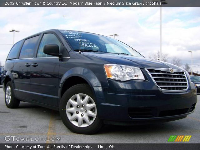 2009 Chrysler Town & Country LX in Modern Blue Pearl