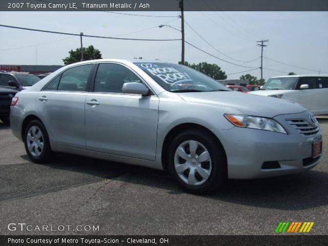 2007 Toyota Camry LE in Titanium Metallic