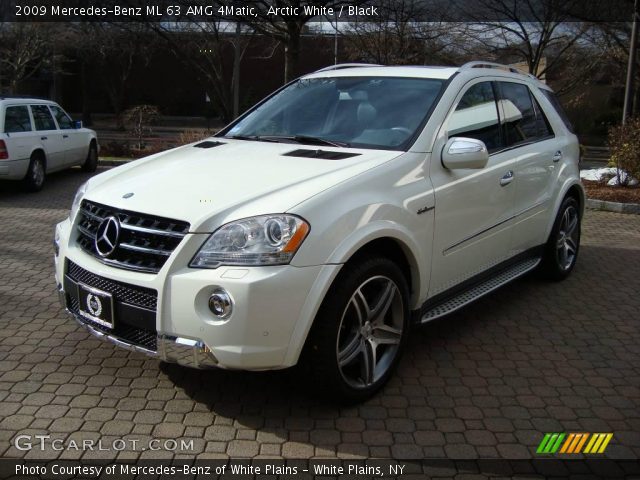 2009 Mercedes-Benz ML 63 AMG 4Matic in Arctic White