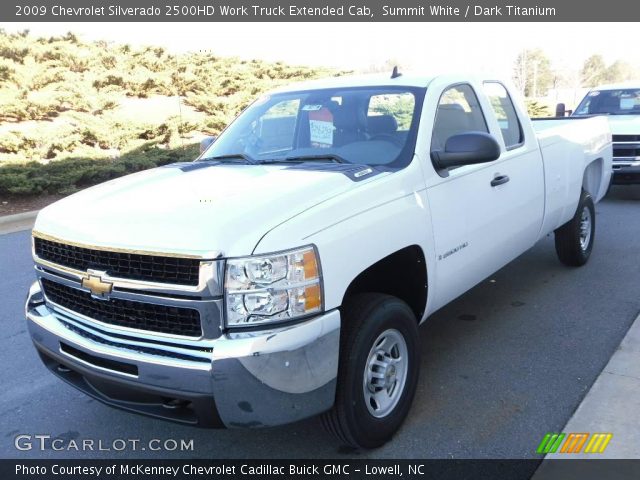 2009 Chevrolet Silverado 2500HD Work Truck Extended Cab in Summit White