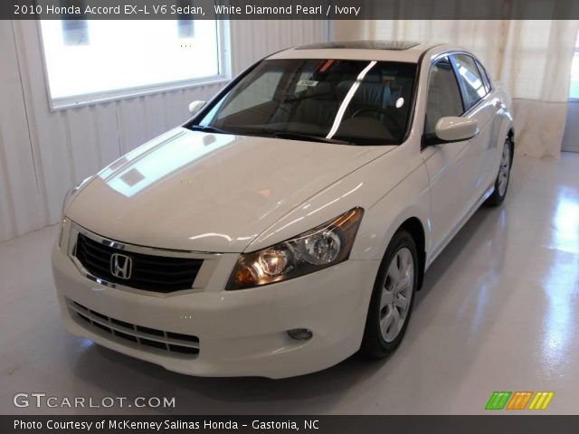 2010 Honda Accord EX-L V6 Sedan in White Diamond Pearl