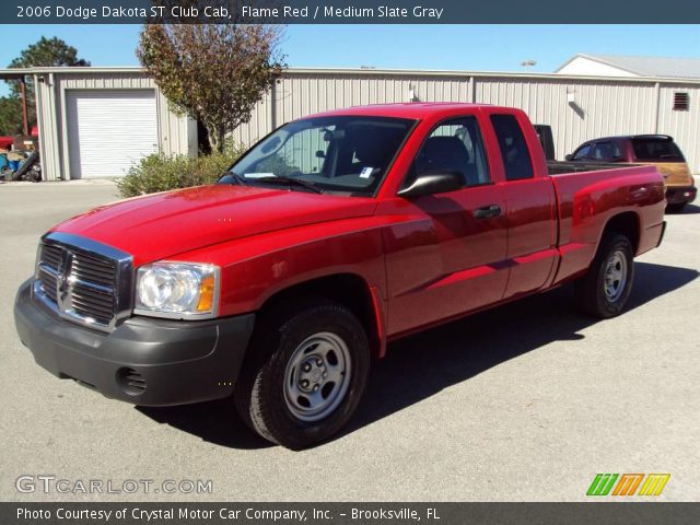 2006 Dodge Dakota ST Club Cab in Flame Red