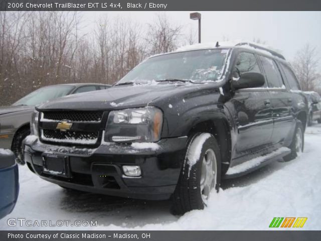 2006 Chevrolet TrailBlazer EXT LS 4x4 in Black