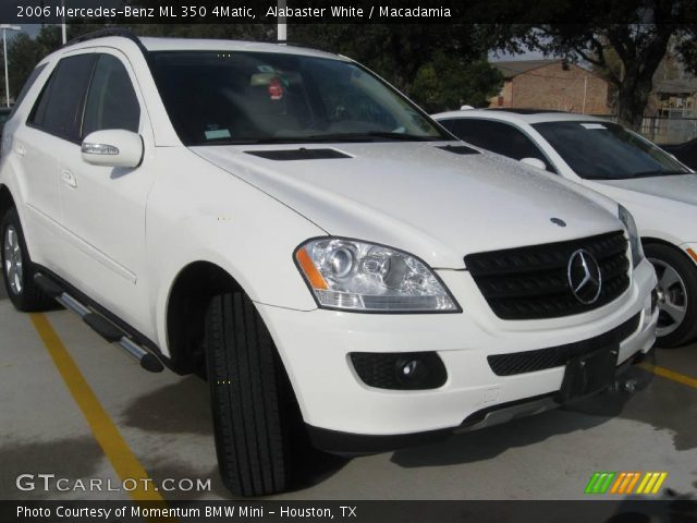 2006 Mercedes-Benz ML 350 4Matic in Alabaster White