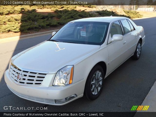 2010 Cadillac DTS  in White Diamond Tri-coat