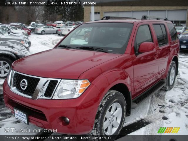 2009 Nissan Pathfinder SE 4x4 in Red Brick