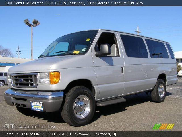 2006 Ford E Series Van E350 XLT 15 Passenger in Silver Metallic