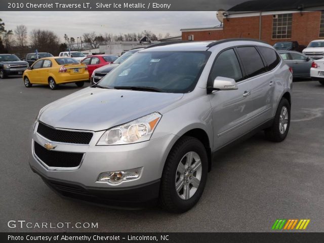 2010 Chevrolet Traverse LT in Silver Ice Metallic