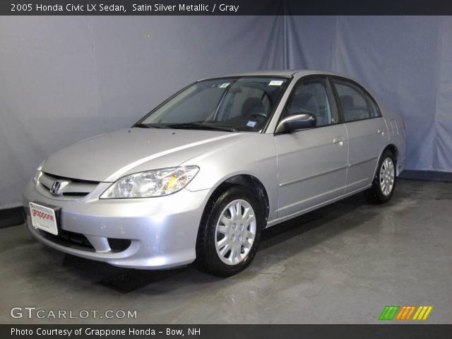 2005 Honda Civic LX Sedan in Satin Silver Metallic