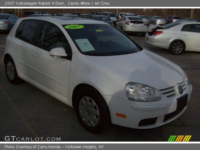 2007 Volkswagen Rabbit 4 Door in Candy White