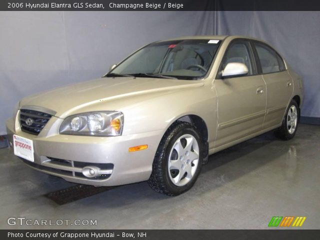 2006 Hyundai Elantra GLS Sedan in Champagne Beige