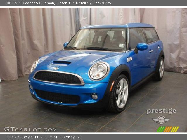 2009 Mini Cooper S Clubman in Laser Blue Metallic