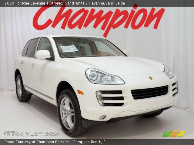 2010 Porsche Cayenne Tiptronic in Sand White